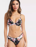 (Product 4) Sample - Swimwear & Beachwear For Sale (Product 4) Sample - Swimwear & Beachwear For Sale