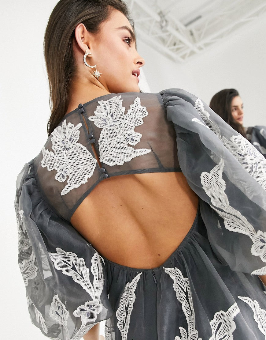 (Product 27) Sample - Clothing And Accessory Boutiques For Sale (Product 27) Sample - Clothing And Accessory Boutiques For Sale