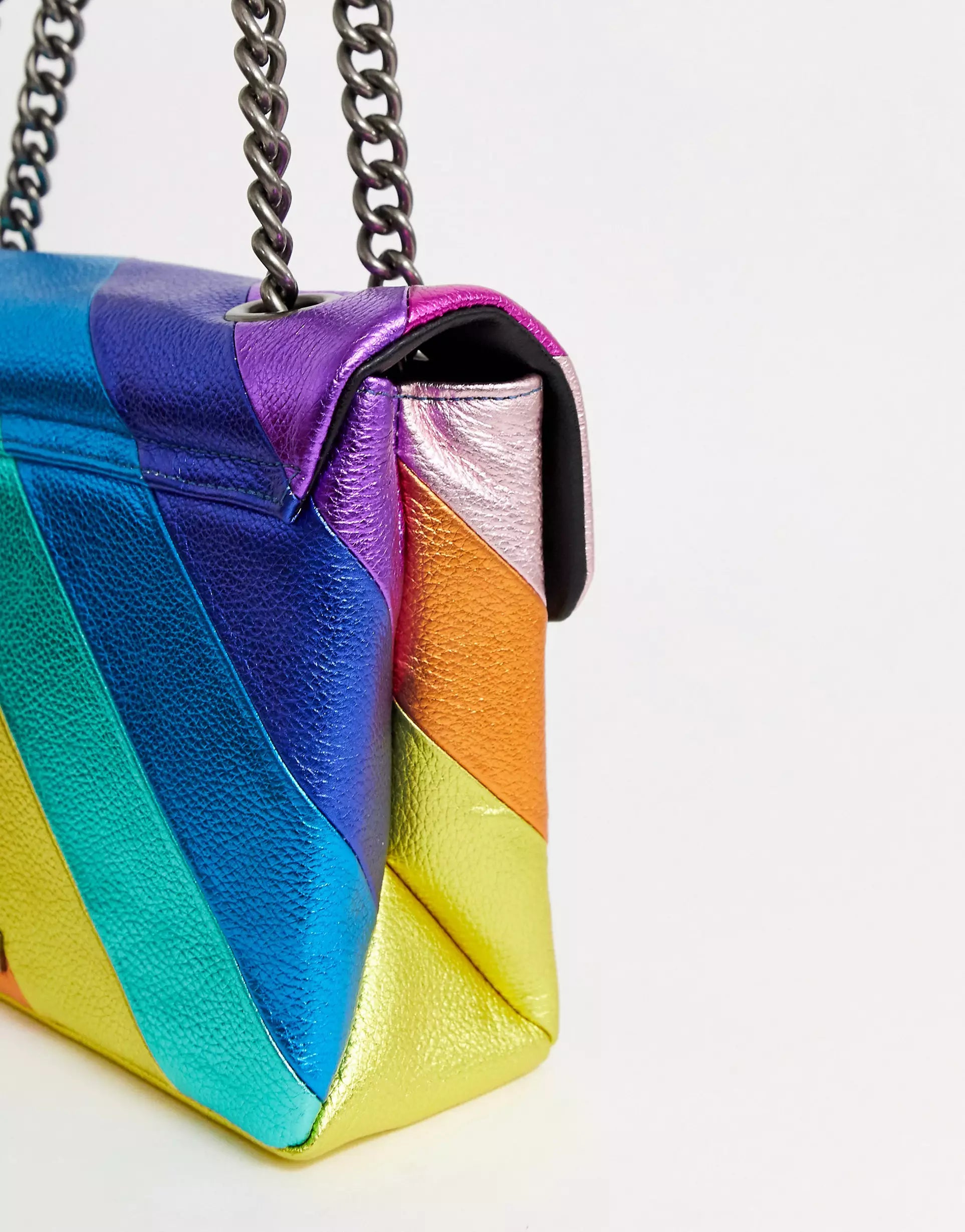 (Product 8) Sample - Bag And Accessory Boutiques For Sale (Product 8) Sample - Bag And Accessory Boutiques For Sale