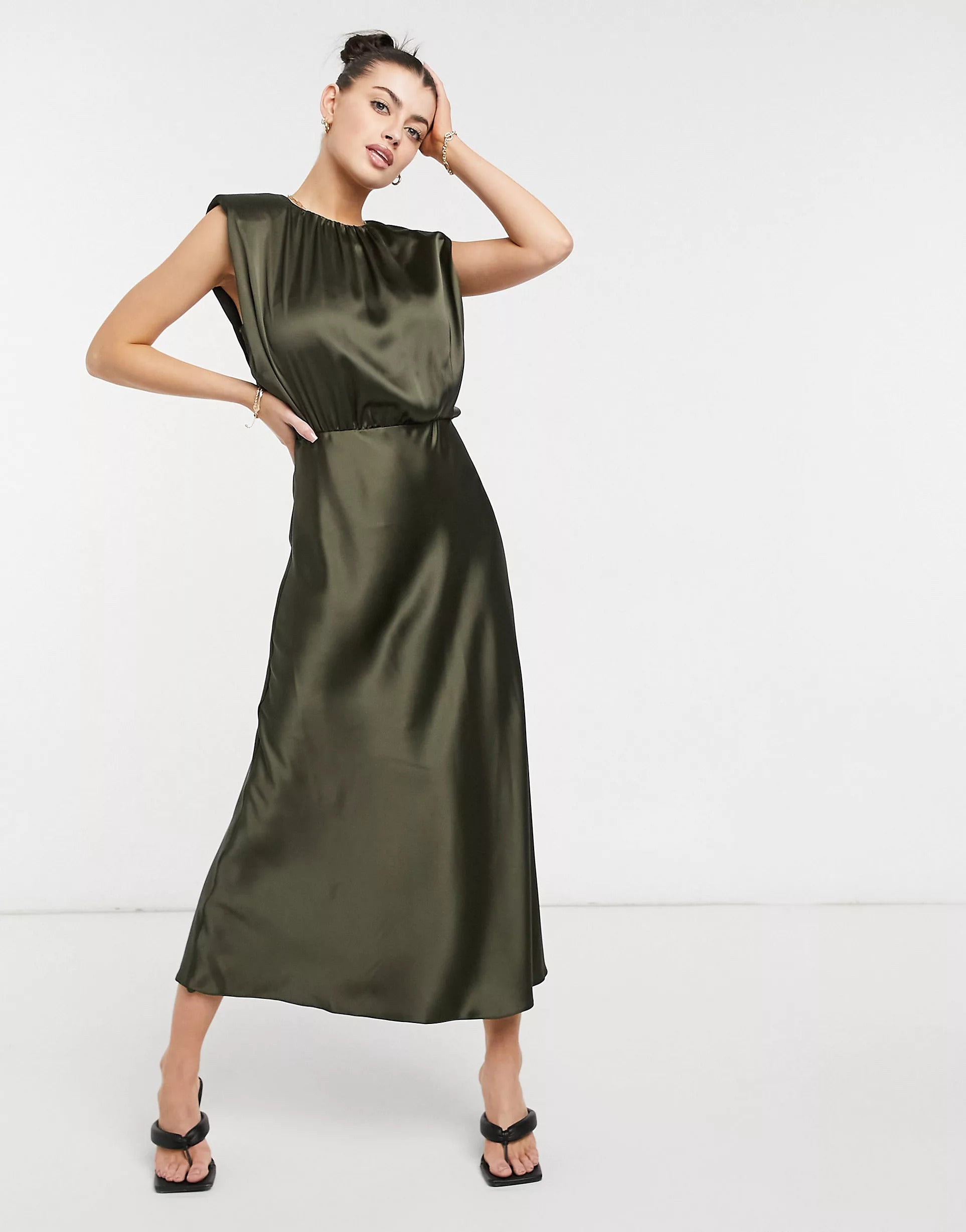 (Product 30) Sample - Clothing And Accessory Boutiques For Sale (Product 30) Sample - Clothing And Accessory Boutiques For Sale