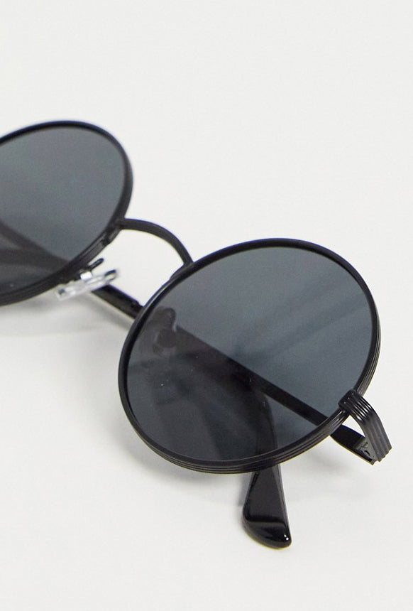 (Product 61) Sample - Clothing And Accessory Boutiques For Sale (Product 61) Sample - Clothing And Accessory Boutiques For Sale